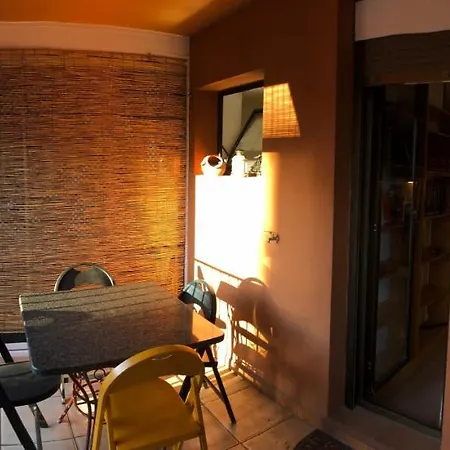 アパート Loft Acogedor Con Terraza Y Parking En El Centro ウエスカ