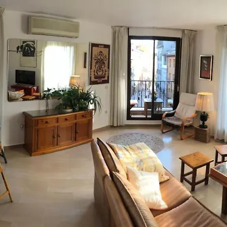 アパート Loft Acogedor Con Terraza Y Parking En El Centro ウエスカ