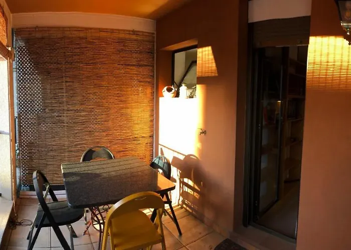 Lägenhet Loft Acogedor Con Terraza Y Parking En El Centro Huesca