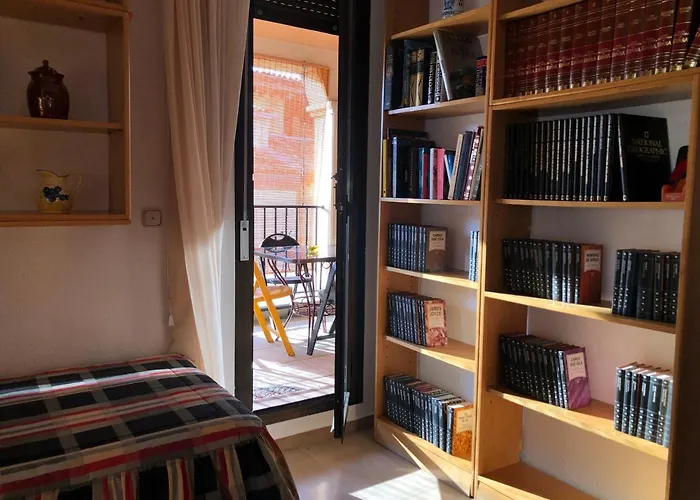 Loft Acogedor Con Terraza Y Parking En El Centro Lägenhet